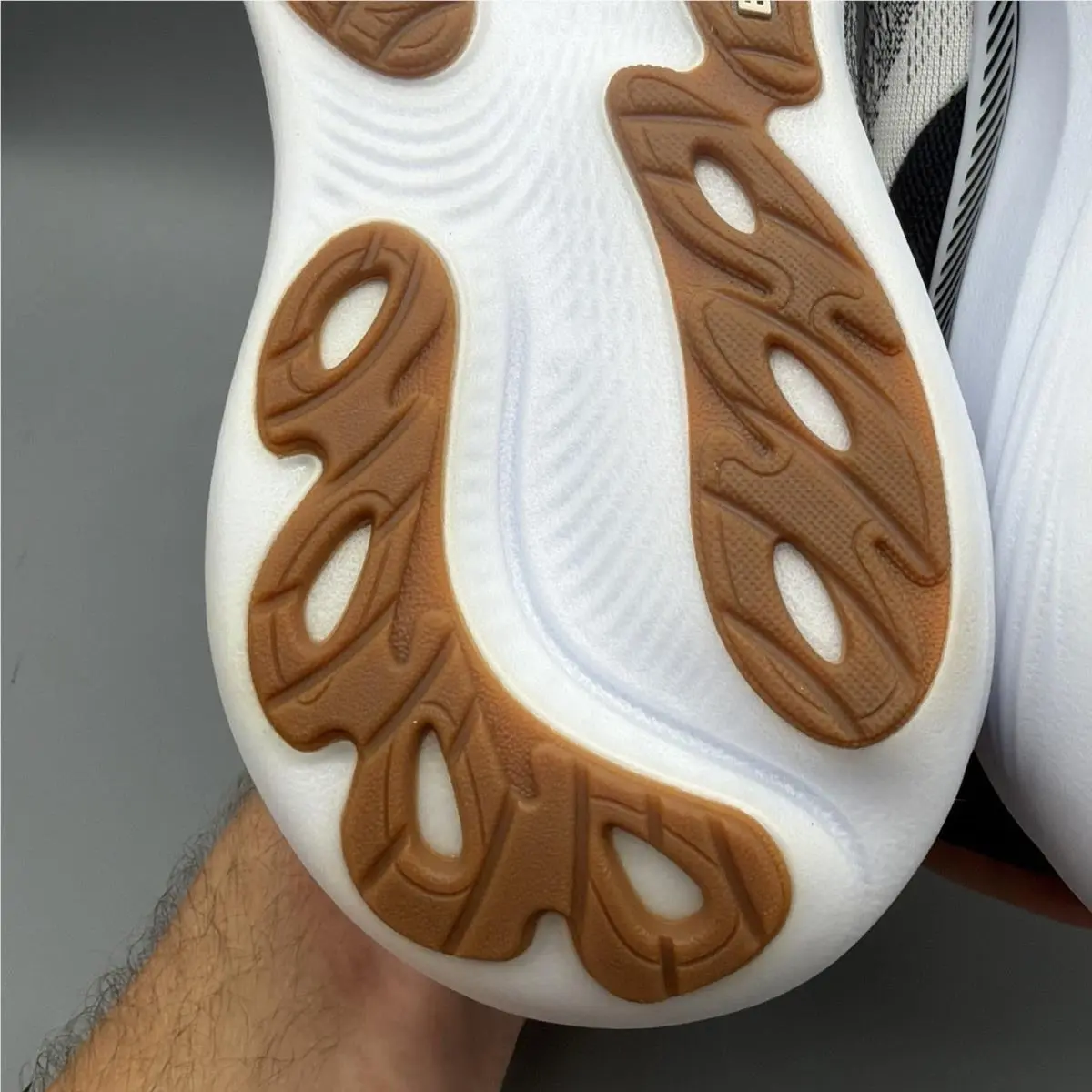Brooks shoes - Brooks Adrenaline GTS 25 - Adrenaline GTS - 1204431B189 - White/Black (UPC: 0195394665123) 9