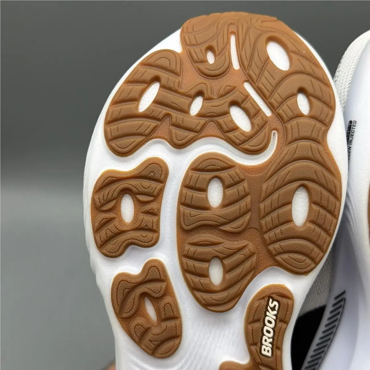 Brooks shoes - Brooks Adrenaline GTS 25 - Adrenaline GTS - 1204431B189 - White/Black (UPC: 0195394665123) 11