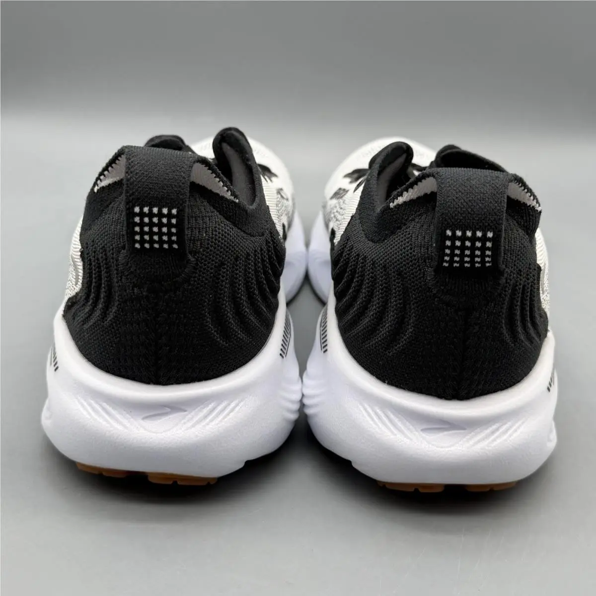 Brooks shoes - Brooks Adrenaline GTS 25 - Adrenaline GTS - 1204431B189 - White/Black (UPC: 0195394665123) 2
