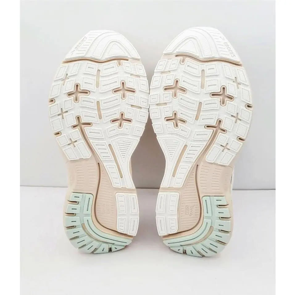 Brooks shoes - Brooks Trace 3 - Trace - Crystal Cream Gray 3