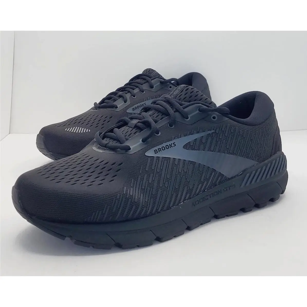 Brooks shoes - Brooks Addiction 15 - Addiction - Black 6