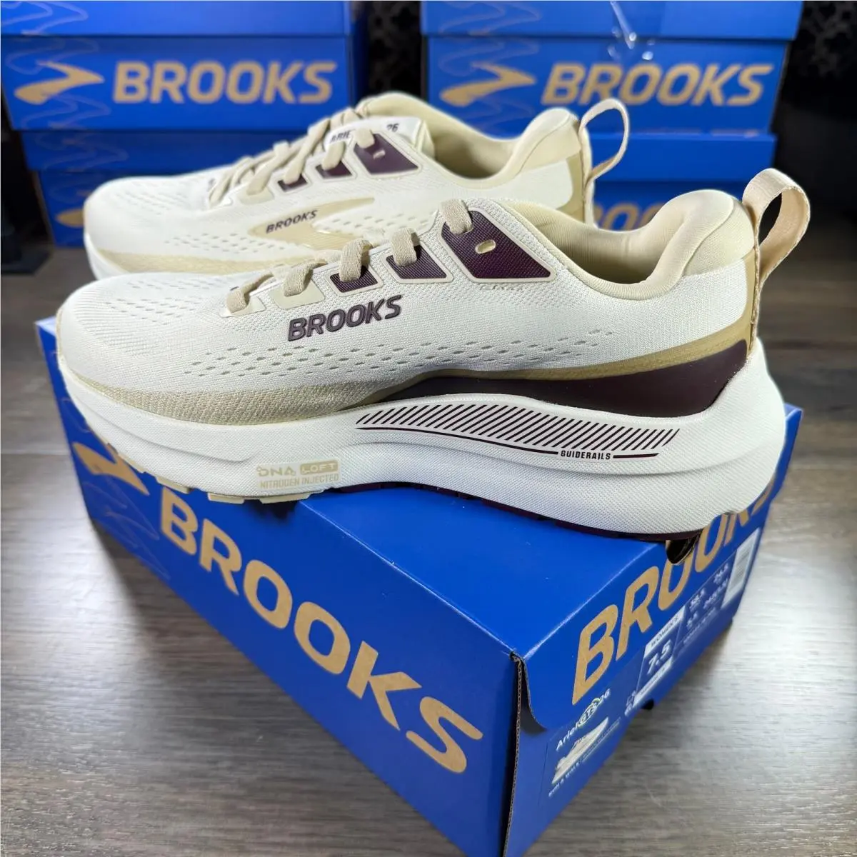 Brooks shoes - Brooks Ariel - Ariel - 1204441B288 - Coconut/Sand/Potent Purple (UPC: 195394754537) 9