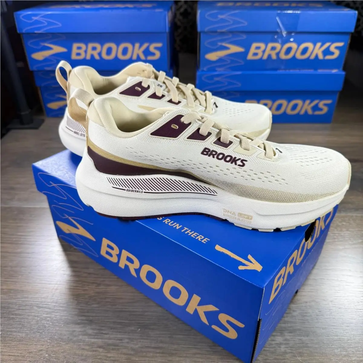 Brooks shoes - Brooks Ariel - Ariel - 1204441B288 - Coconut/Sand/Potent Purple (UPC: 195394754537) 10