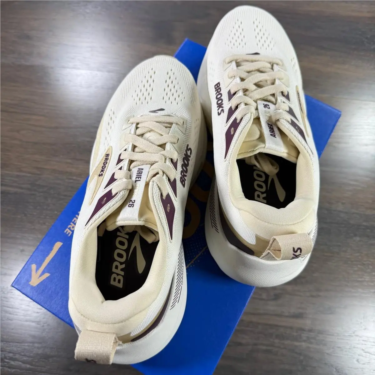 Brooks shoes - Brooks Ariel - Ariel - 1204441B288 - Coconut/Sand/Potent Purple (UPC: 195394754537) 7