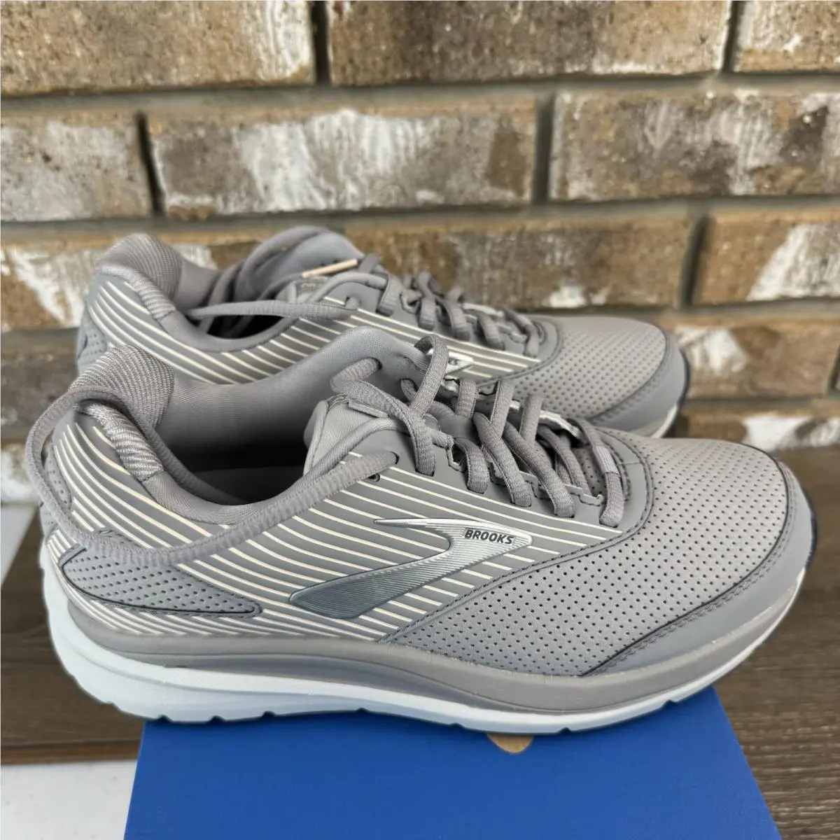 Brooks shoes - Addiction Walker Suede - Addiction Walker Suede - 1203081B007 - Gray 3