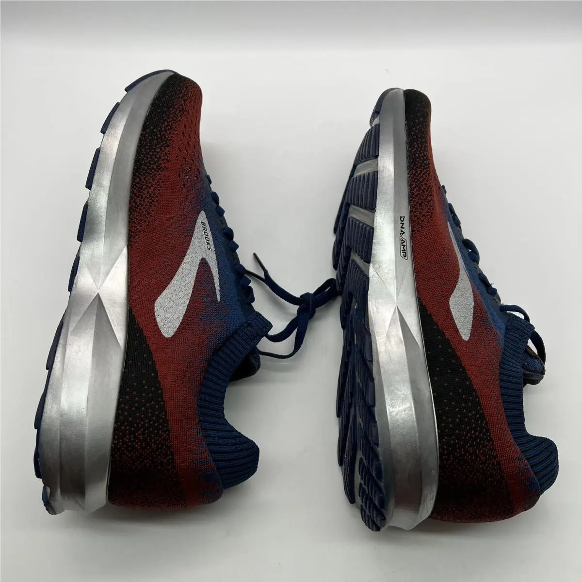 Brooks shoes - Brooks Levitate 2 - Levitate - 110290 1D 689 - Red 14