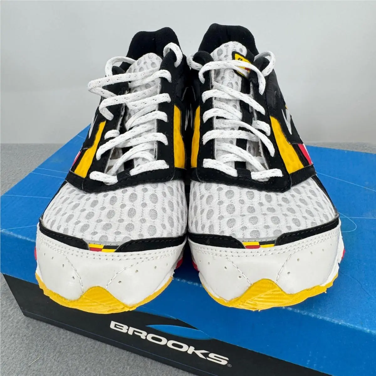 Brooks shoes - T4 Racer - Racer - Multicolor 4