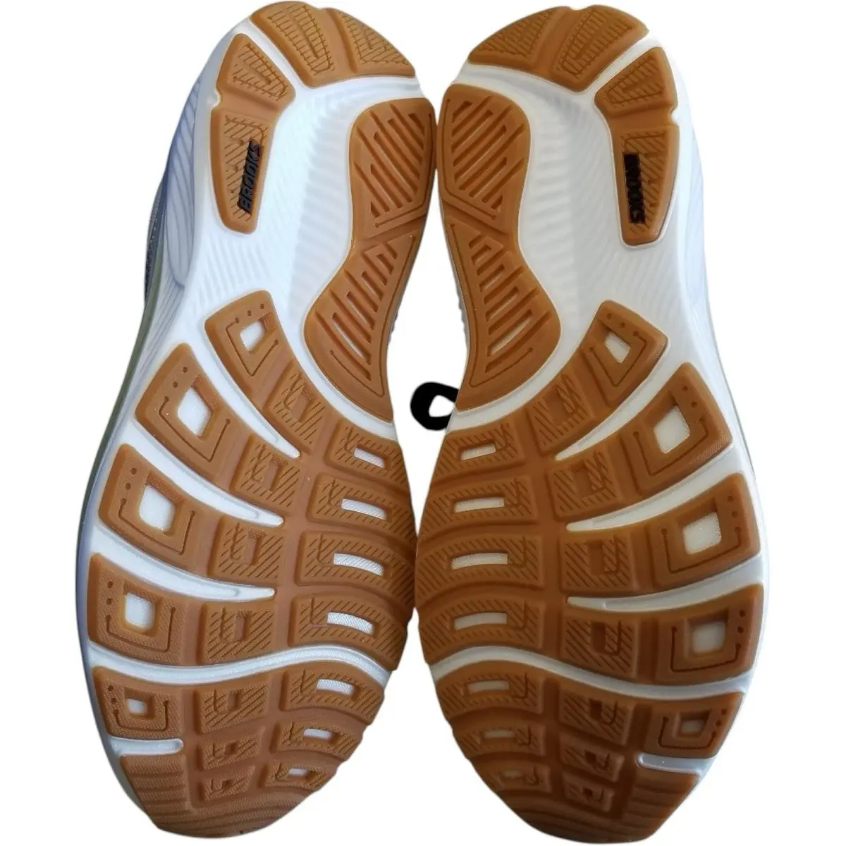 Brooks shoes - Brooks Ghost 17 - Ghost - White (UPC: 195394674507) 2