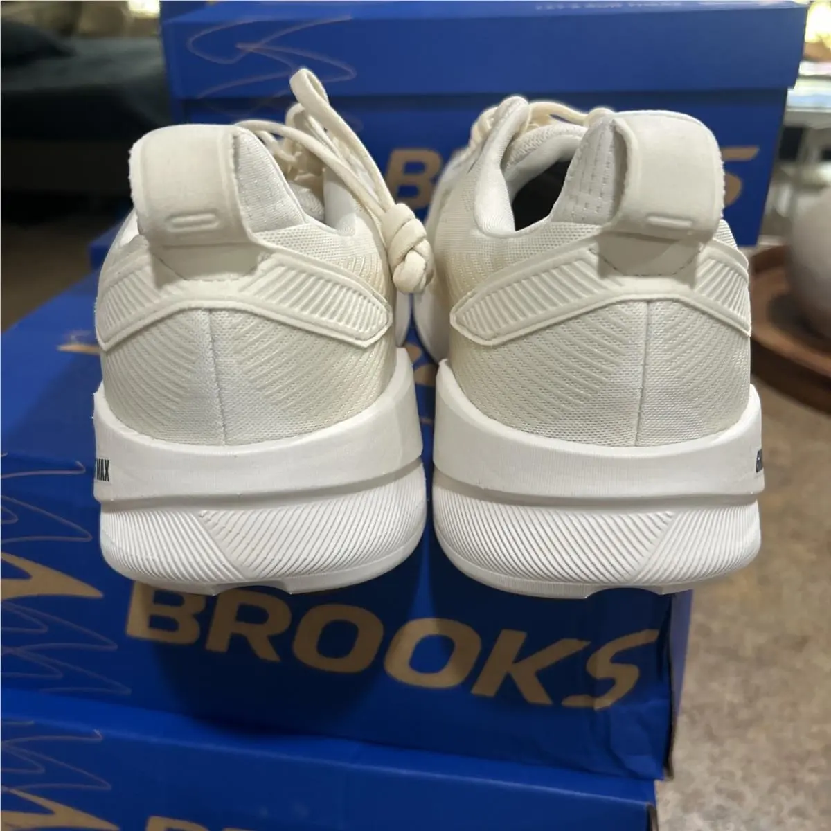 Brooks shoes - Brooks Ghost Max - Ghost Max - Blue 0