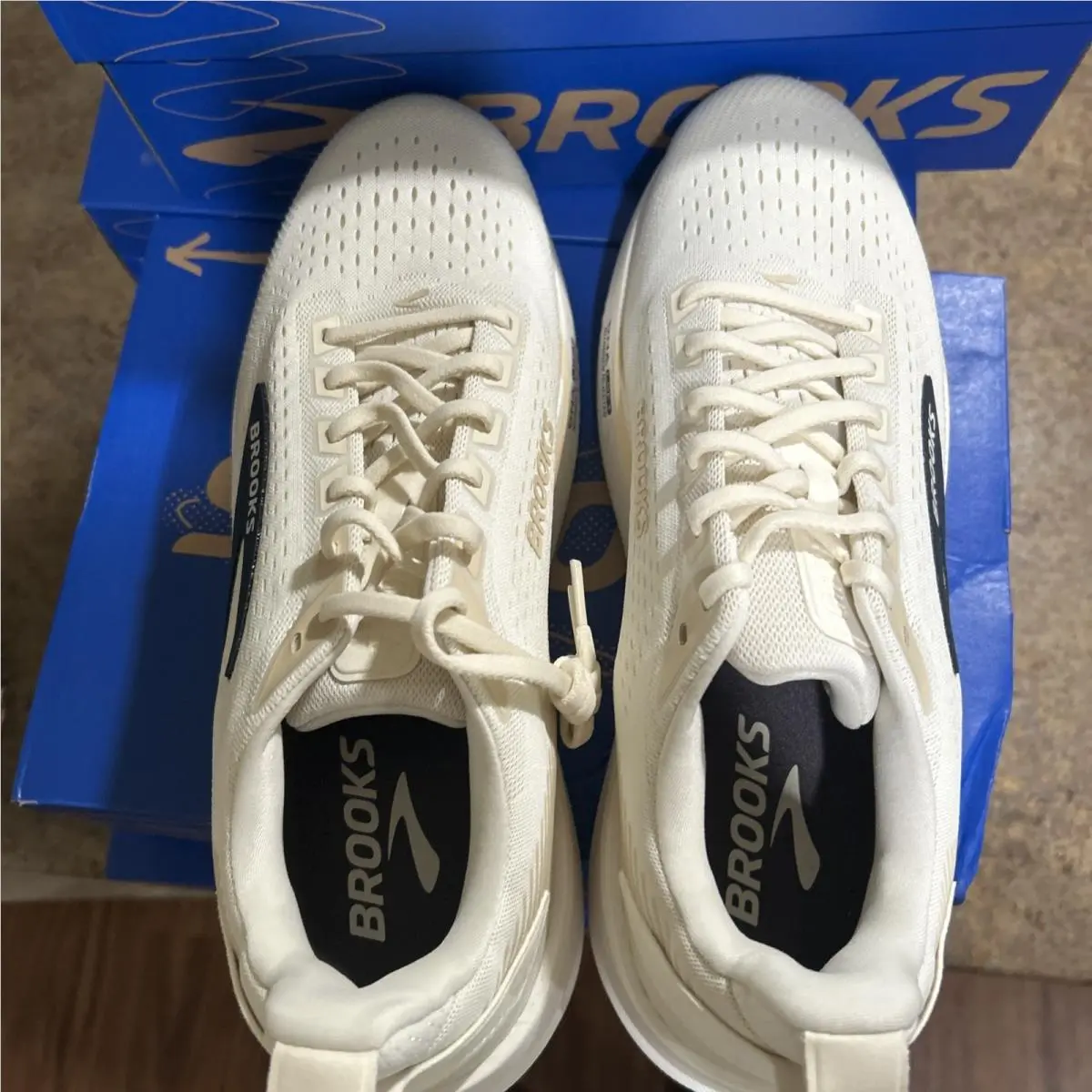 Brooks shoes - Brooks Ghost Max - Ghost Max - Blue 3