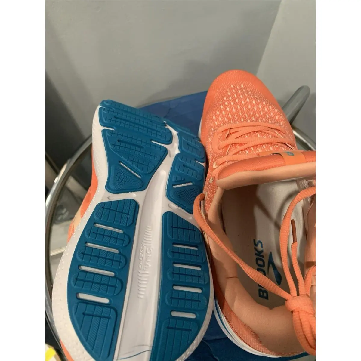 Brooks shoes - Brooks Ghost Max - Ghost Max - Orange 2