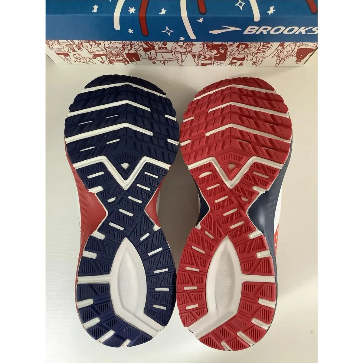 Brooks shoes - Brooks Launch 7 Stars Stripes Run USA 4th of July - White 6