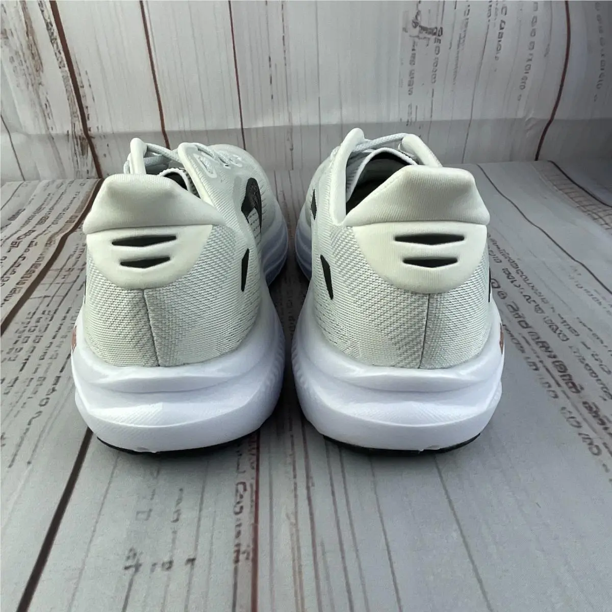 Brooks shoes - Brooks Ghost 10 - Ghost - White (UPC: 195394872620) 3