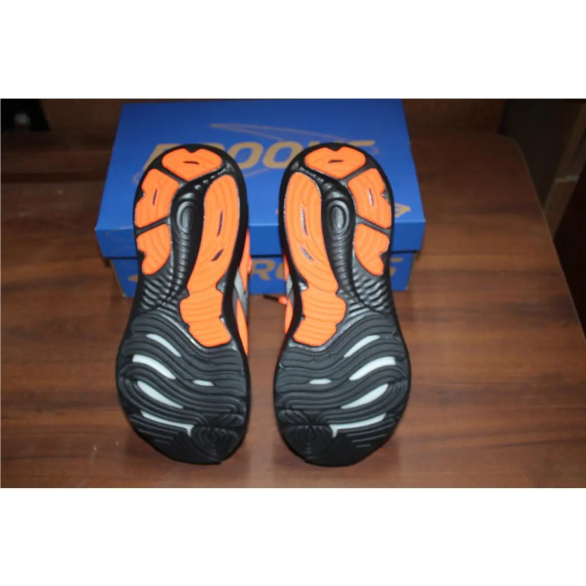 Brooks shoes - Orange 3