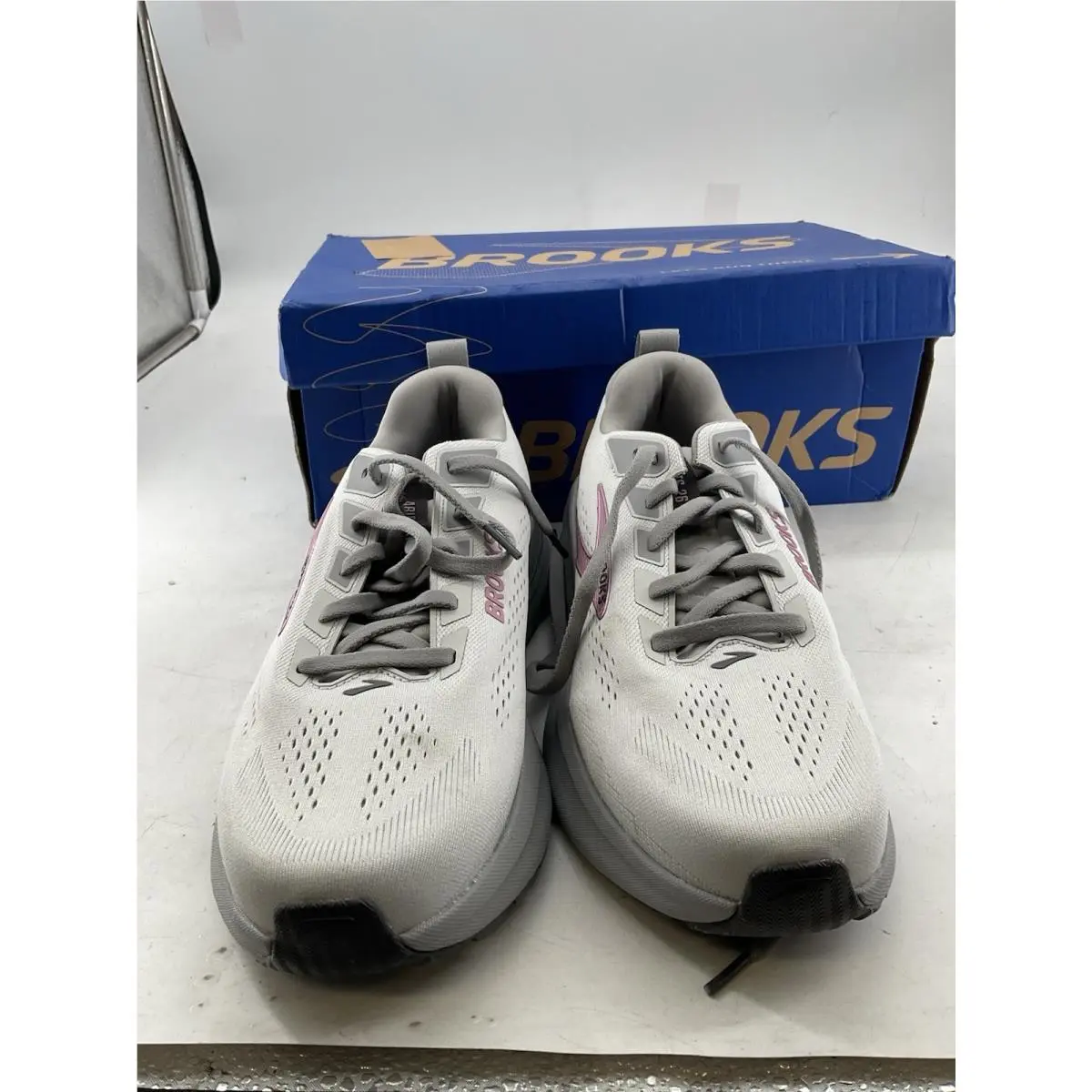 Brooks shoes - Brooks Ariel GTS 24 - Ariel GTS - 120414-1B-135 - Oyster Mushroom 3