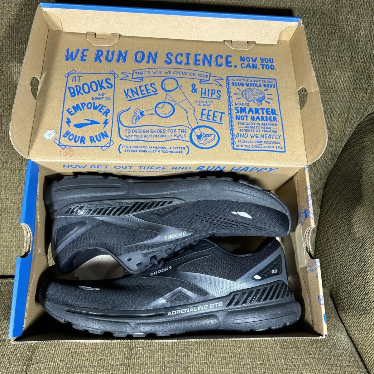 Brooks shoes - Brooks Adrenaline GTS 23 - Adrenaline GTS - Black 0