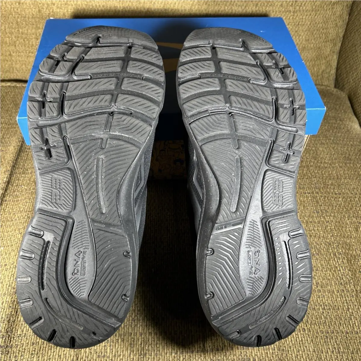 Brooks shoes - Brooks Adrenaline GTS 23 - Adrenaline GTS - Black 4