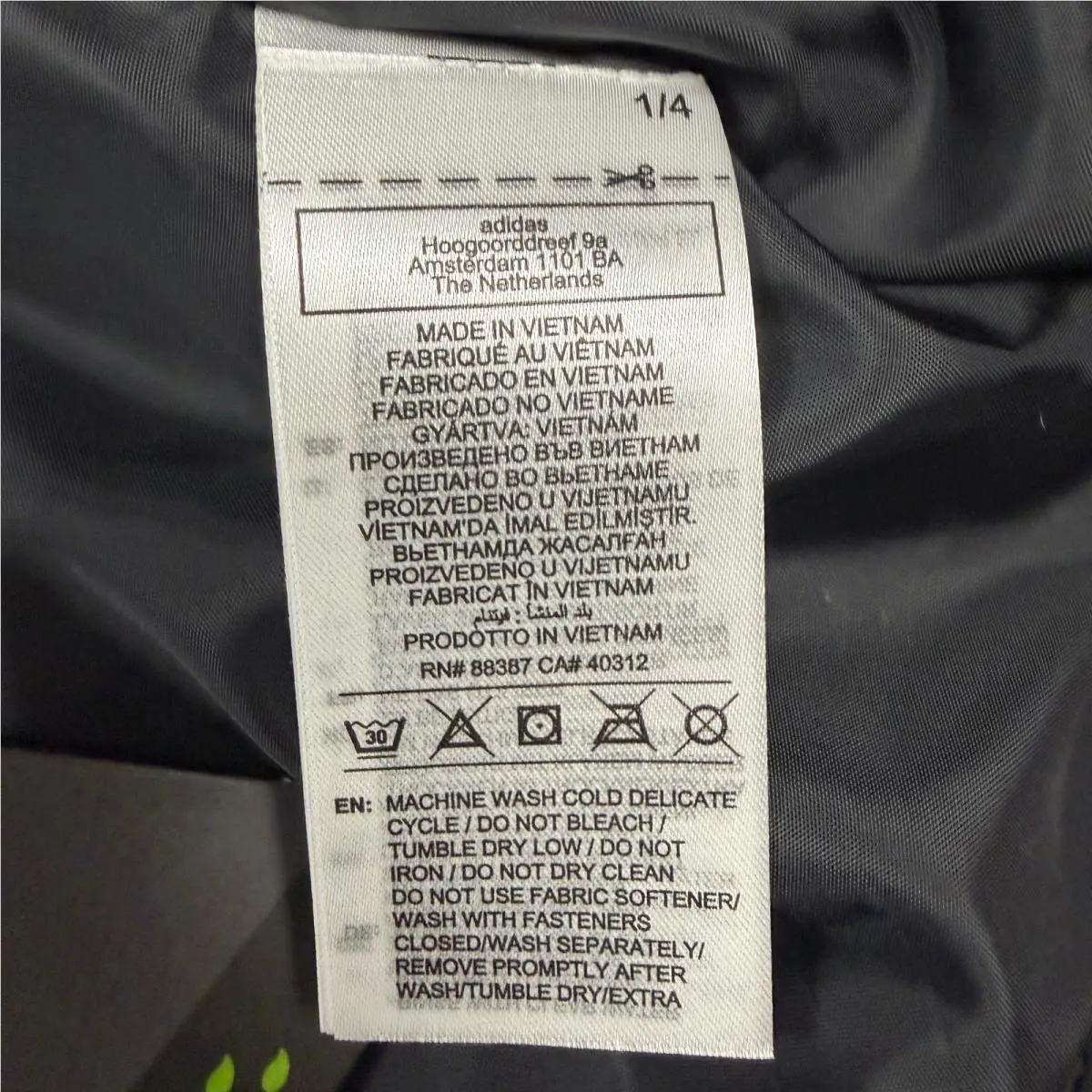 Adidas clothing - Black 5