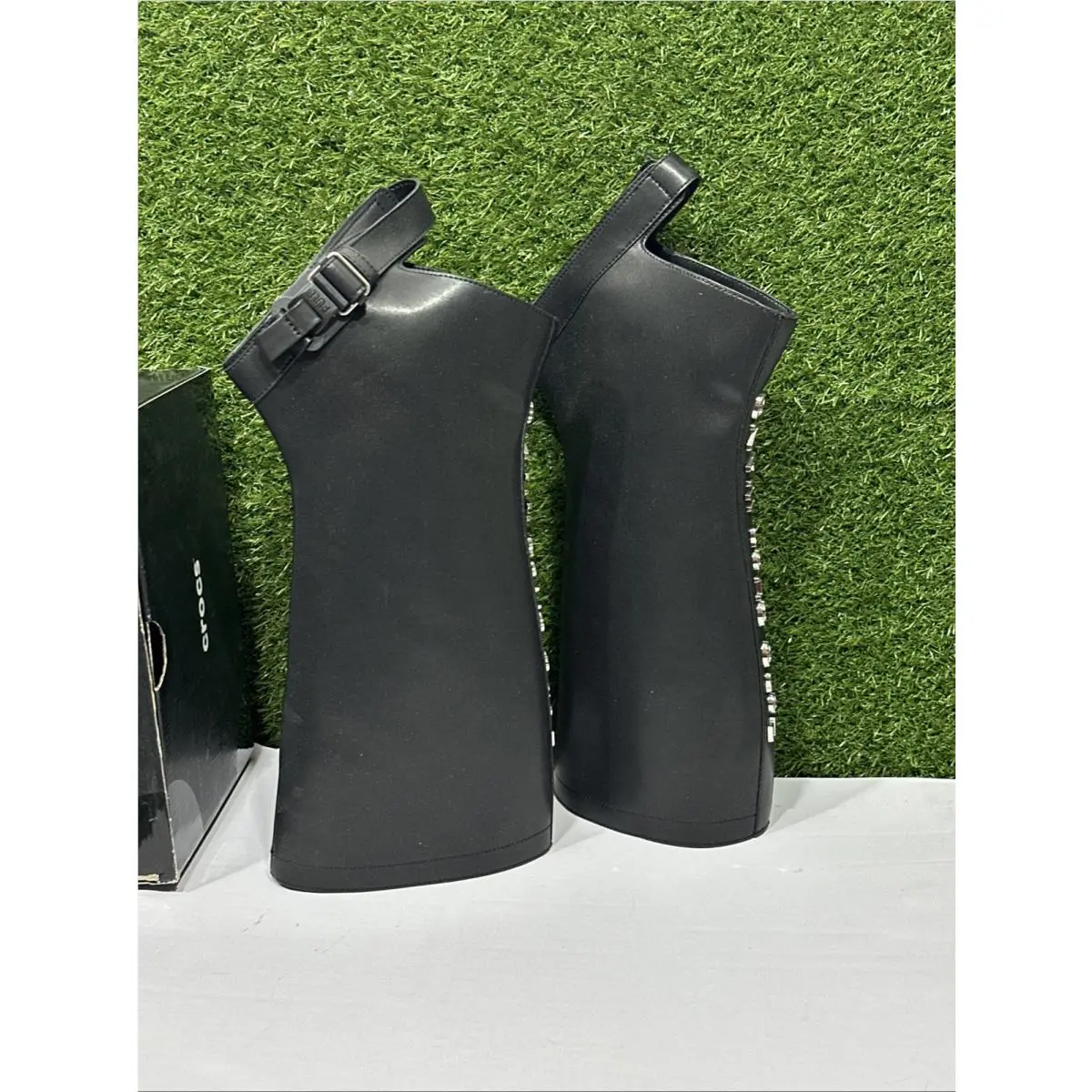Crocs shoes - 209300-001 - 209300-001 - Black (UPC: 0196265515806) 9
