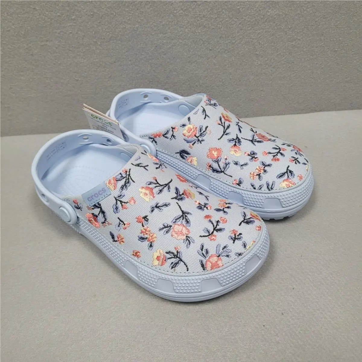 Crocs shoes - Classic Crafted Floral Clog - Classic Crafted Floral Clog - Blue 0