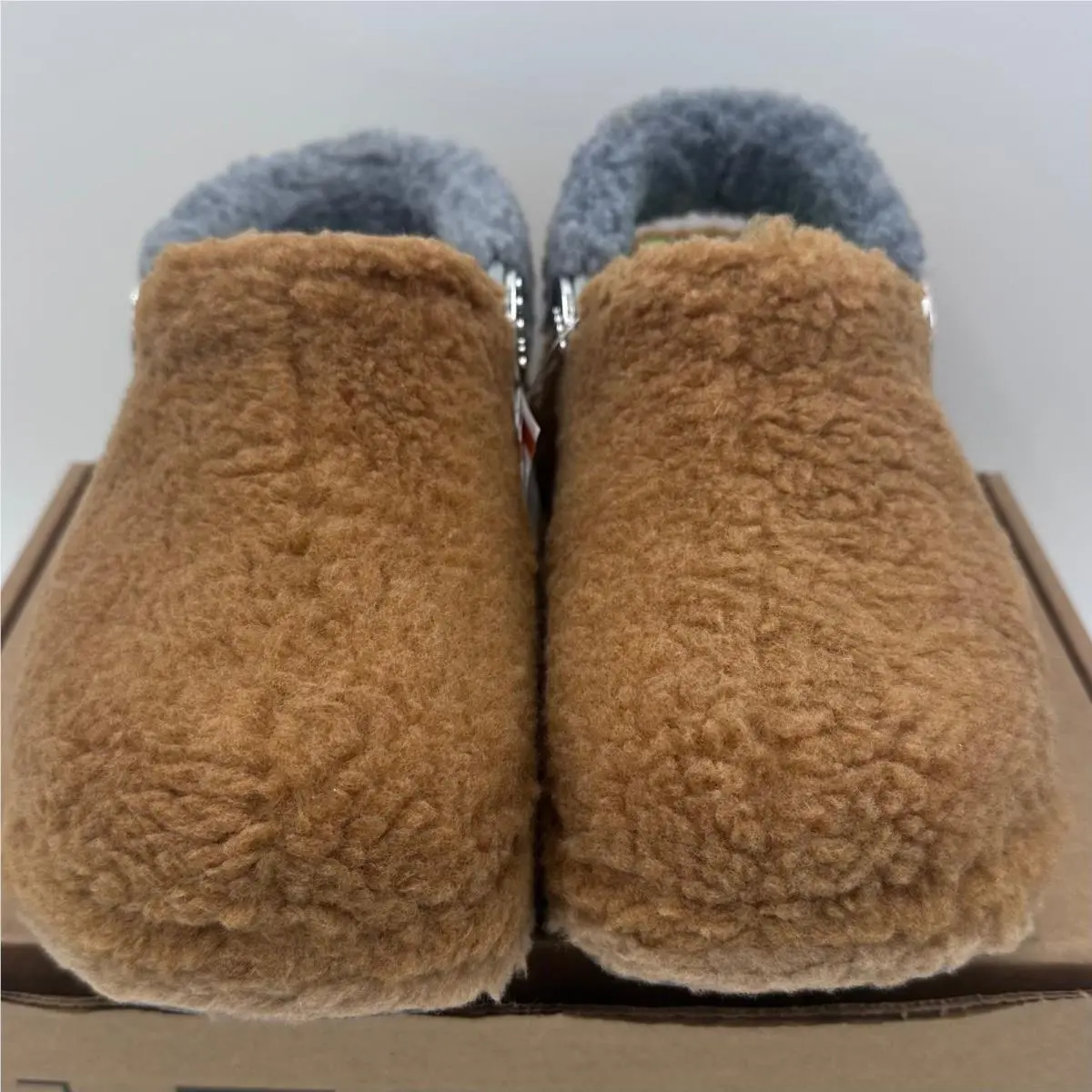 Crocs shoes - Brown 3