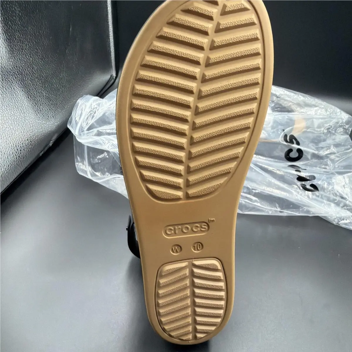 Crocs shoes - Crocs Brooklyn Low Wedge - Brooklyn Low Wedge - Black / Mushroom 5