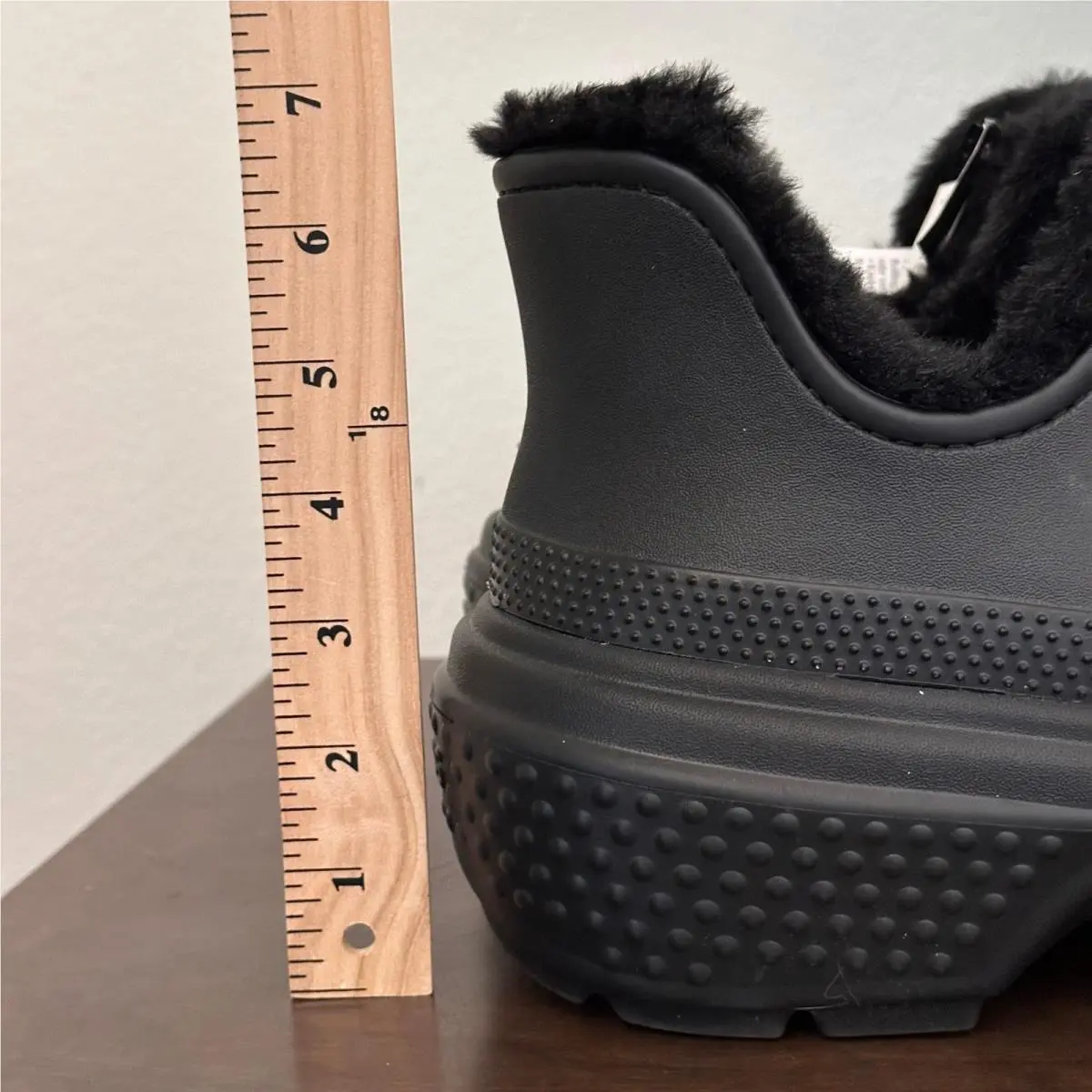 Crocs shoes - Crocs Stomp Lined Shorty Boot - Black 8