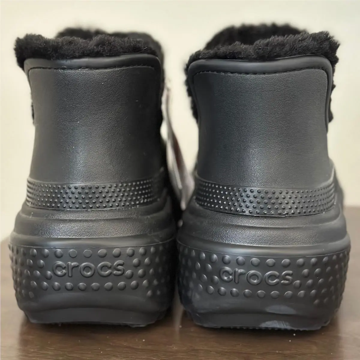 Crocs shoes - Crocs Stomp Lined Shorty Boot - Black 3