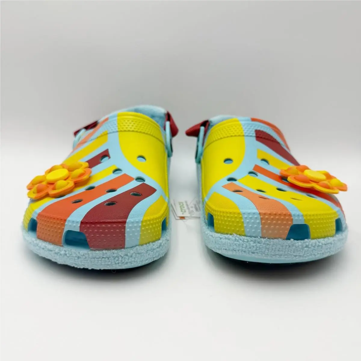 Crocs shoes - Blue (UPC: 196265382385) 4
