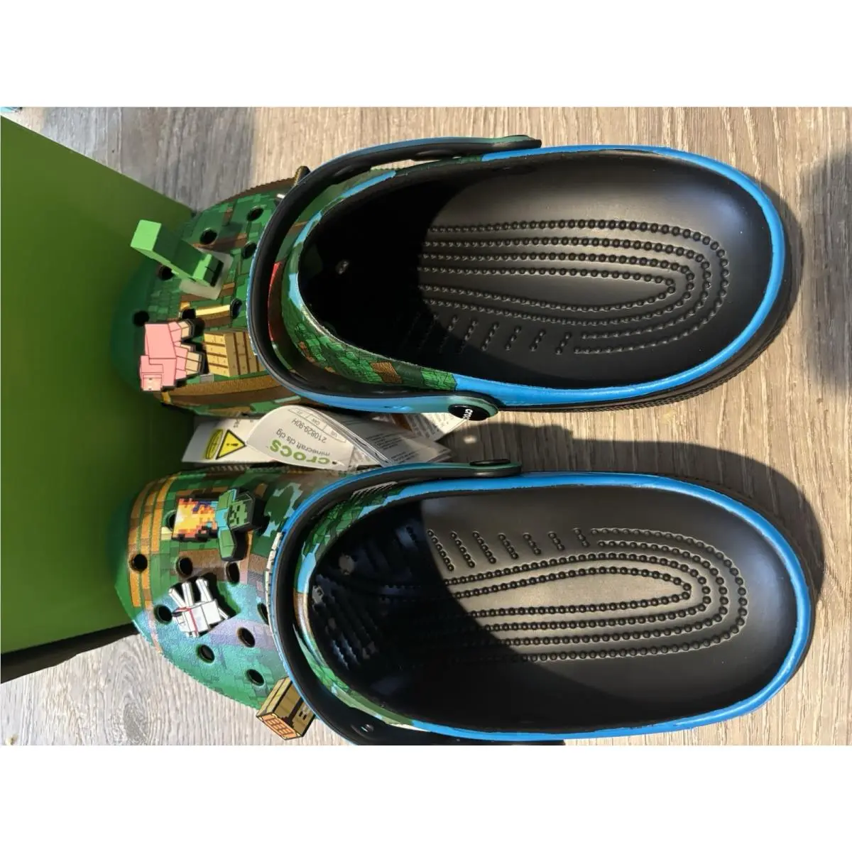 Crocs shoes - Crocs Classic Clog - Classic Clog - 210829-90H - Green, Blue, Black 5