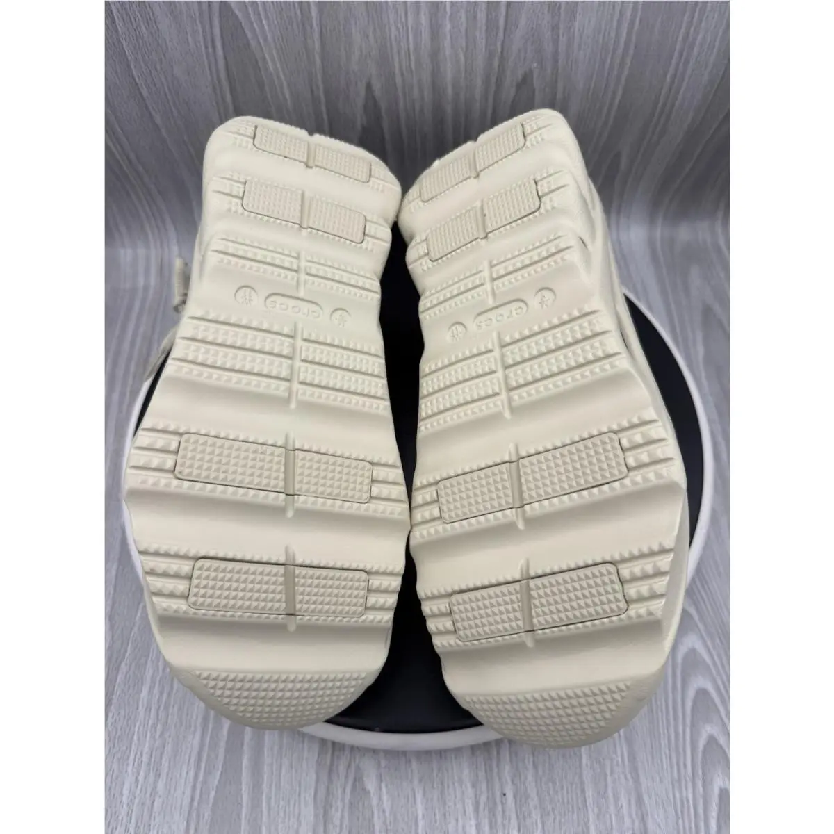 Crocs shoes - Crocs Echo Surge - Echo Surge - 210079-2YJ - Beige 6