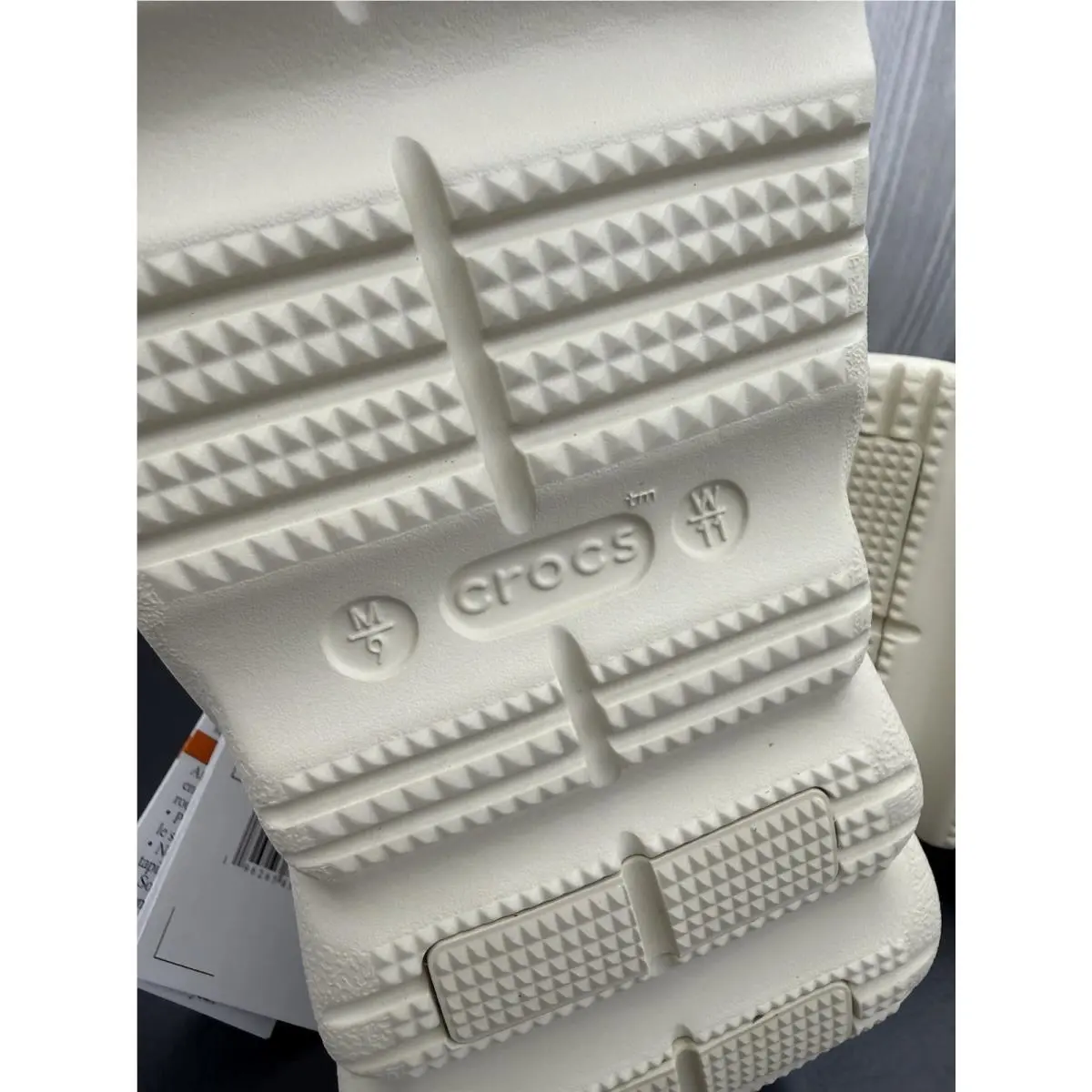 Crocs shoes - Crocs Echo Surge - Echo Surge - 210079-2YJ - Beige 7