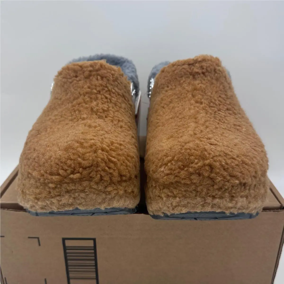 Crocs shoes - Friz Mega Crush Clog - Friz Mega Crush Clog - Brown 3