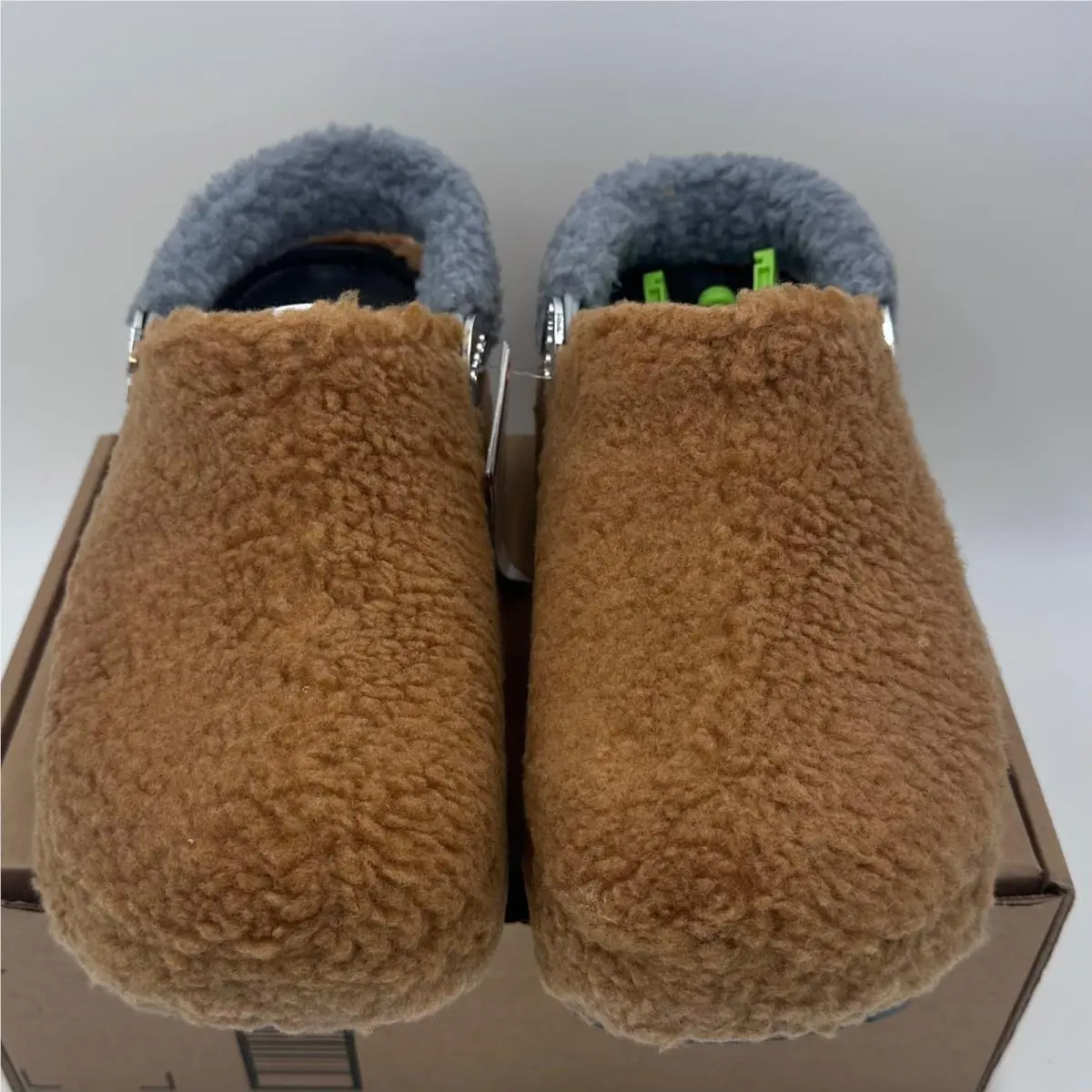 Crocs shoes - Friz Mega Crush Clog - Friz Mega Crush Clog - Brown 4