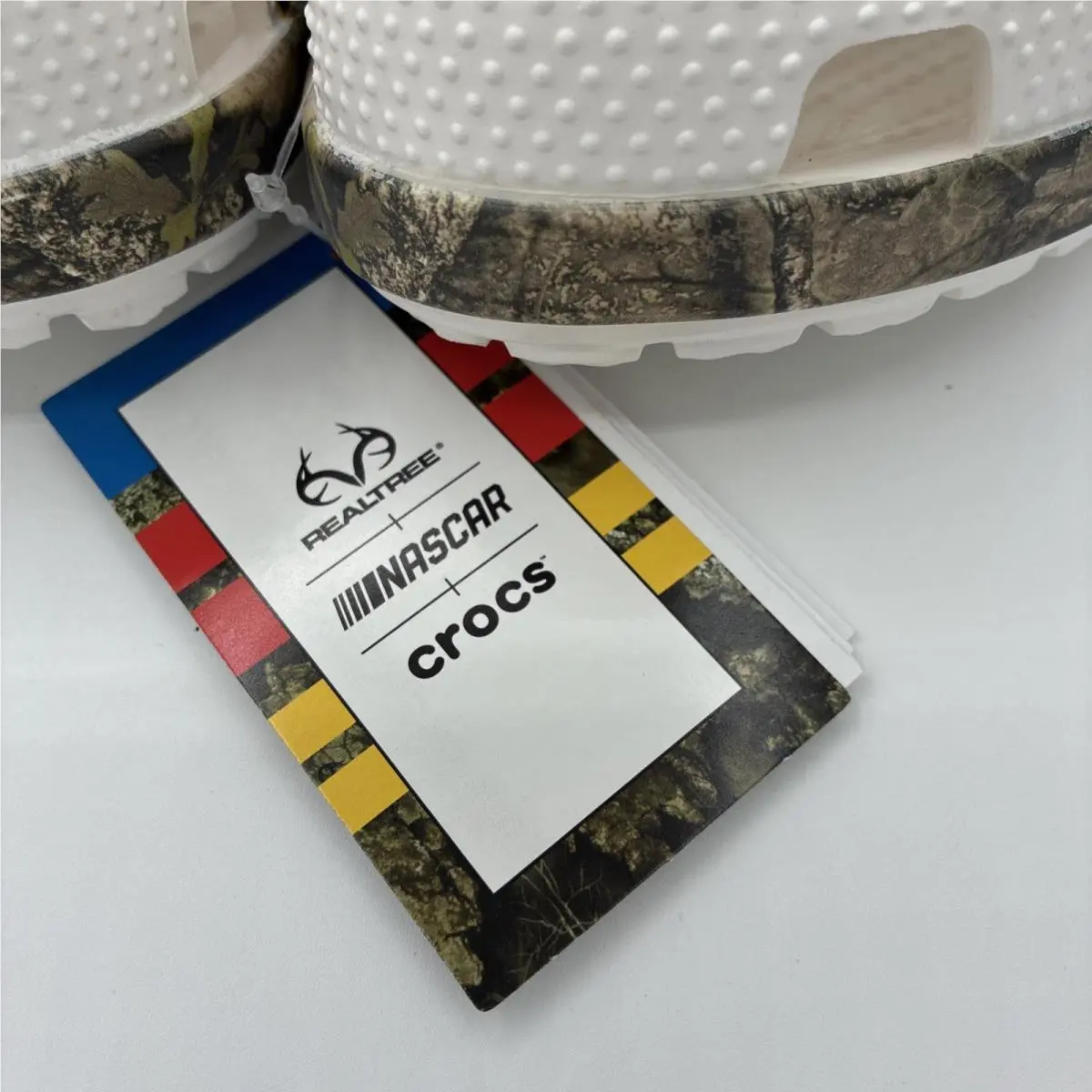 Crocs shoes - Multicolor 0