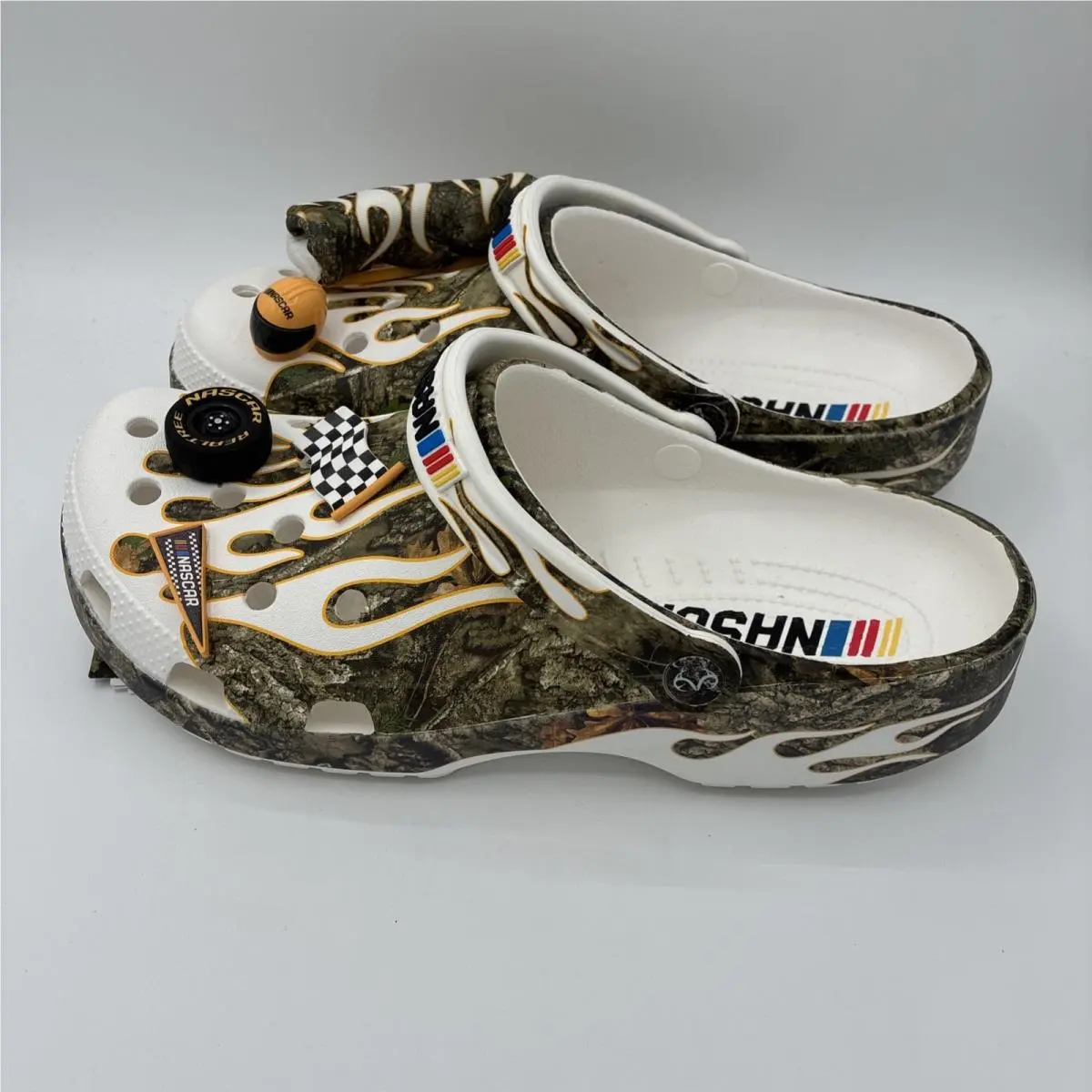 Crocs shoes - Multicolor 3