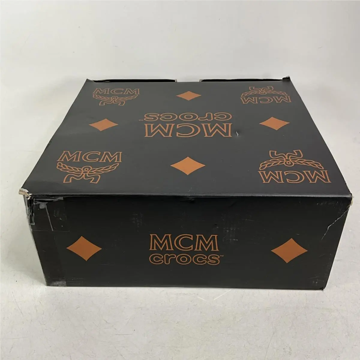 Crocs shoes - mcm x crocs crush - mcm crush - 209357-001 - Black (UPC: 196265104185) 15