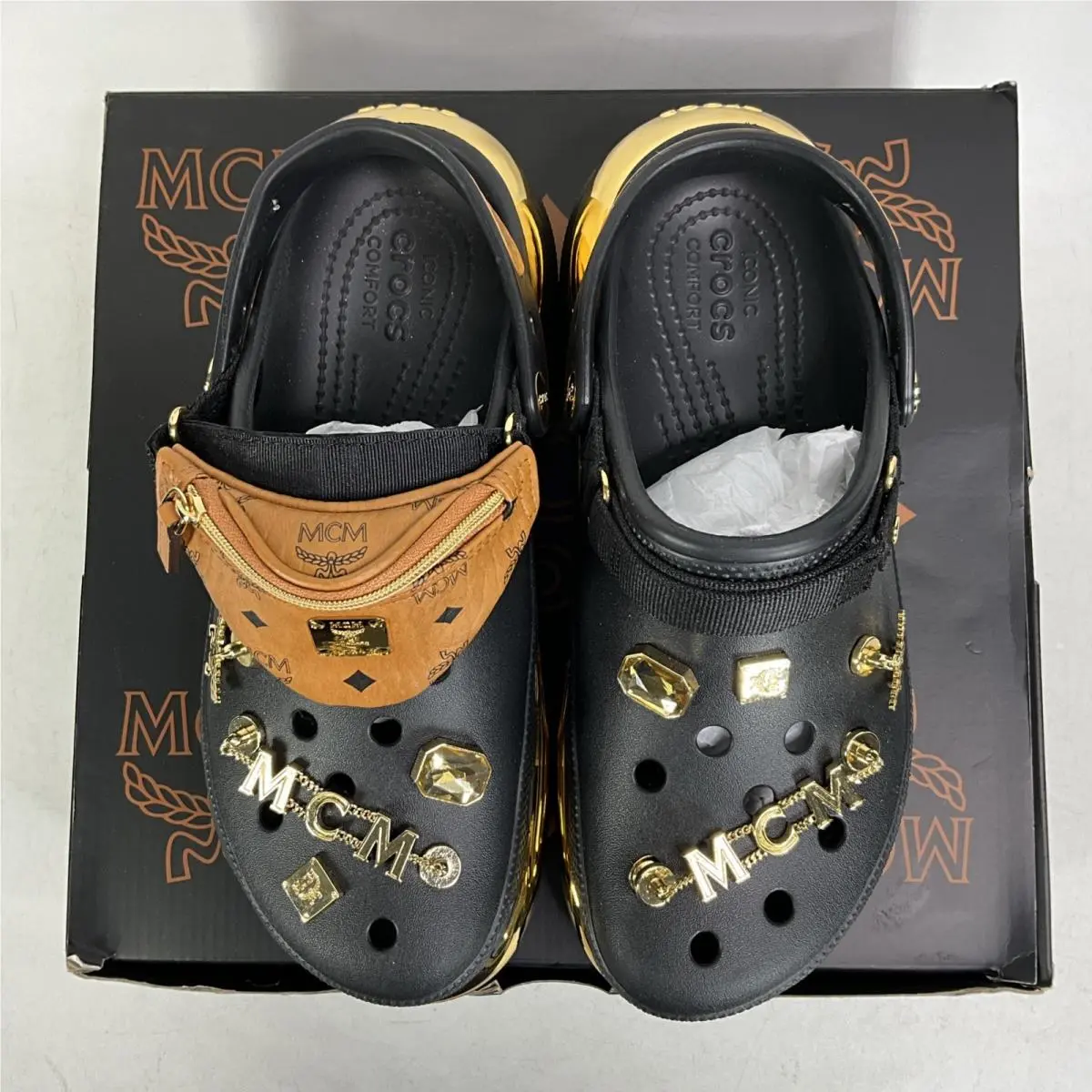 Crocs shoes - mcm x crocs crush - mcm crush - 209357-001 - Black (UPC: 196265104185) 0