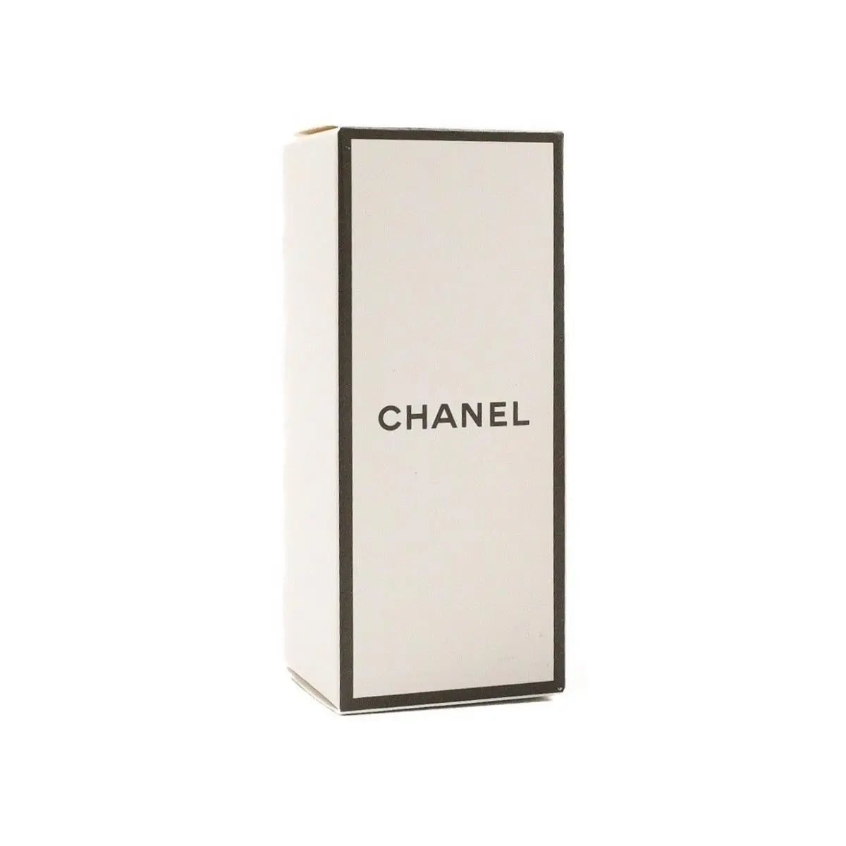 Chanel - 31 Le Rouge Satin Lipstick Refill - 8 Rouge Fetiche - 0.05 oz / 1.5 g
