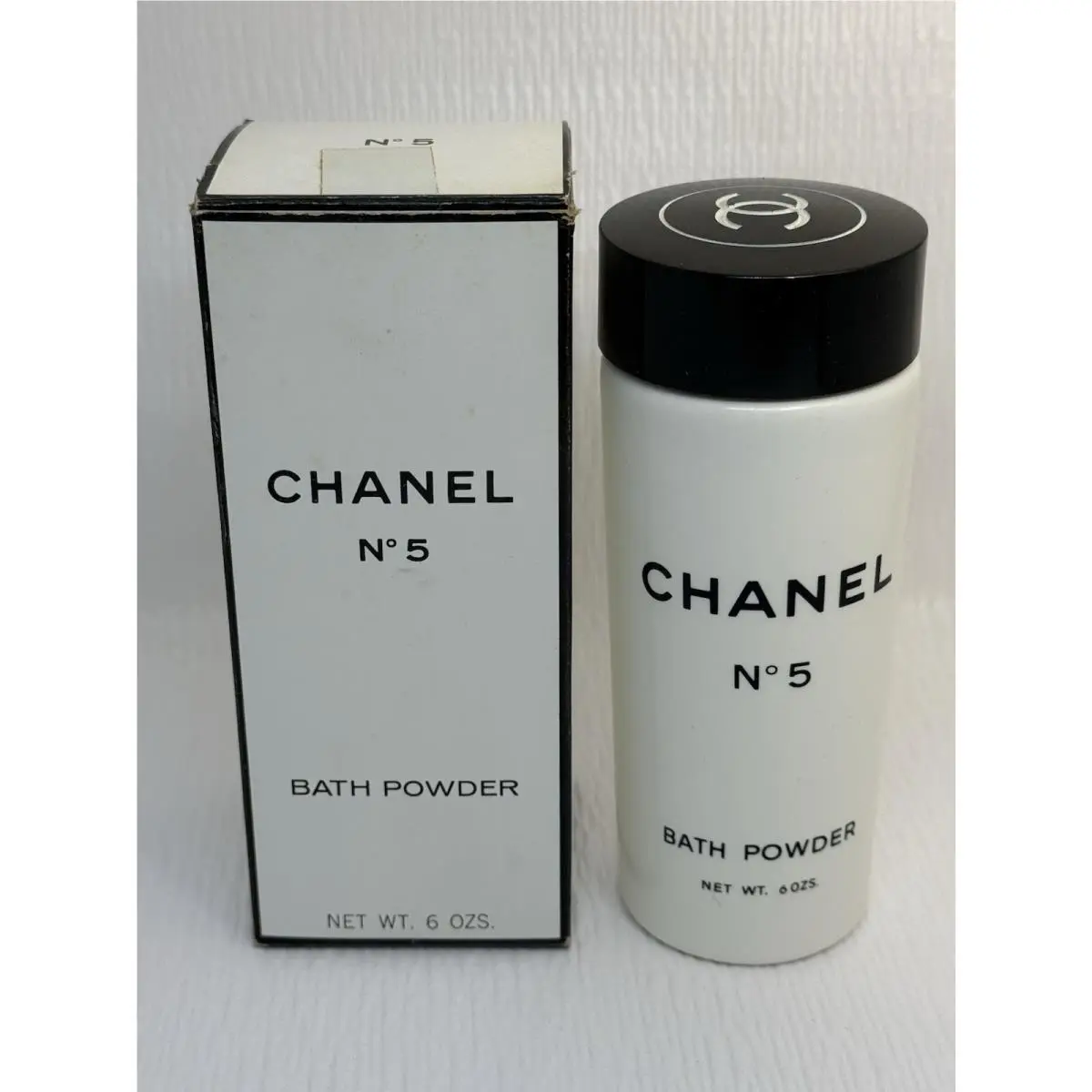 Vintage Chanel No 5 Talc Perfumed Bath Powder 6 oz - - Rare