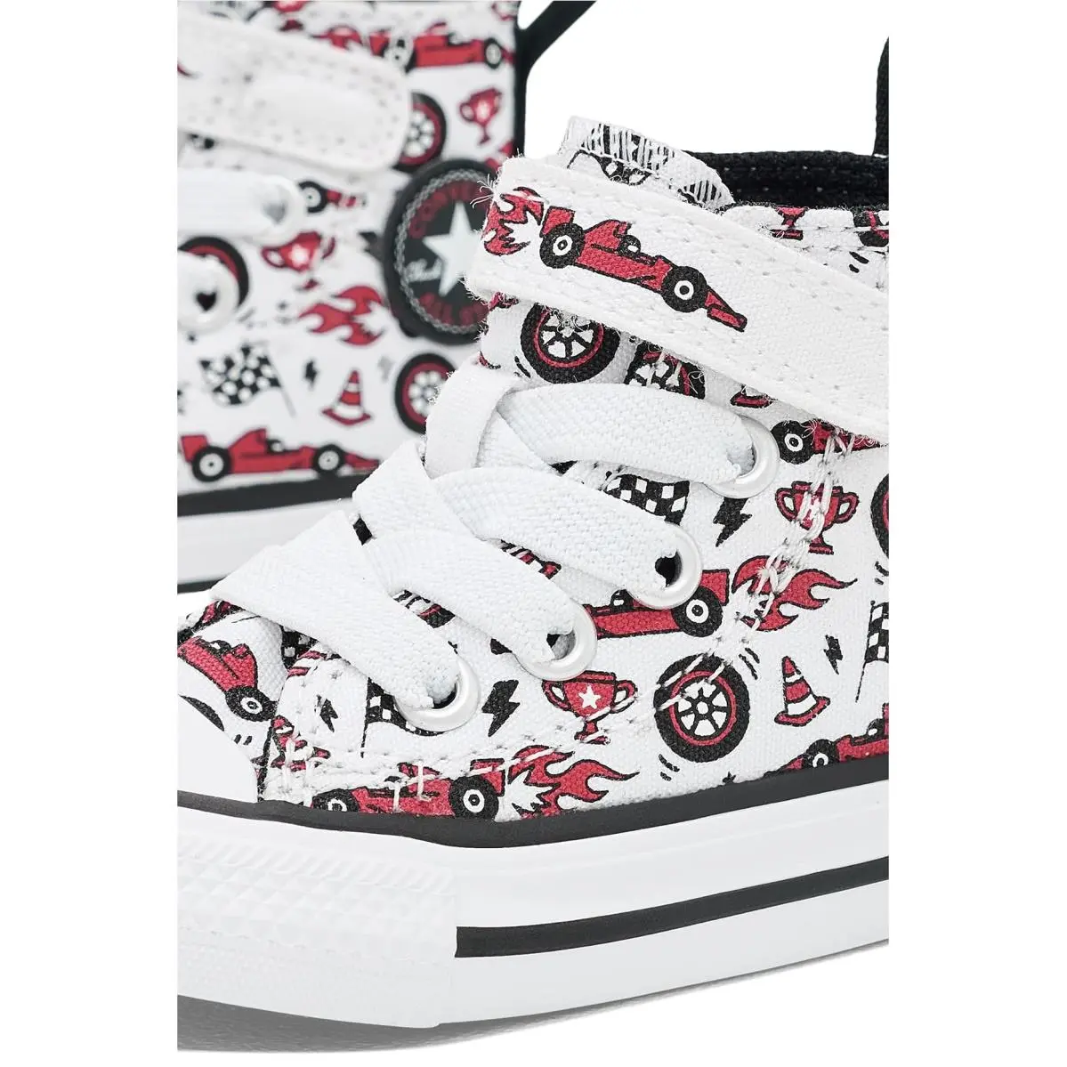 Converse shoes - White/White/Black 11