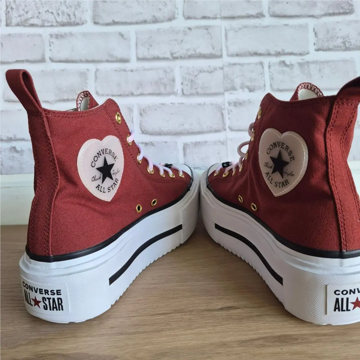 Converse shoes - Converse Chuck Taylor All Star - A17214C - Red (UPC: 194435740720) 3