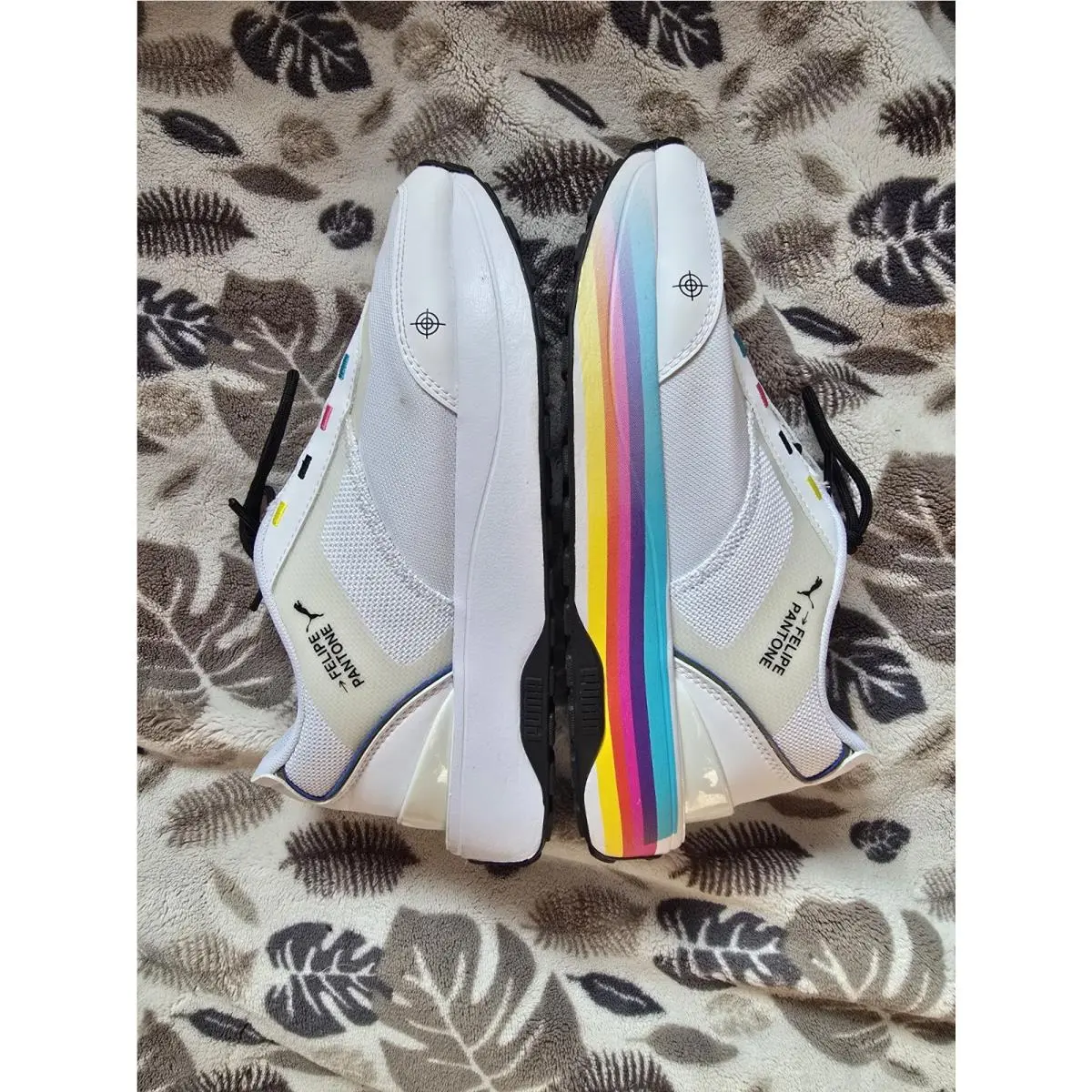 Puma shoes - White 4