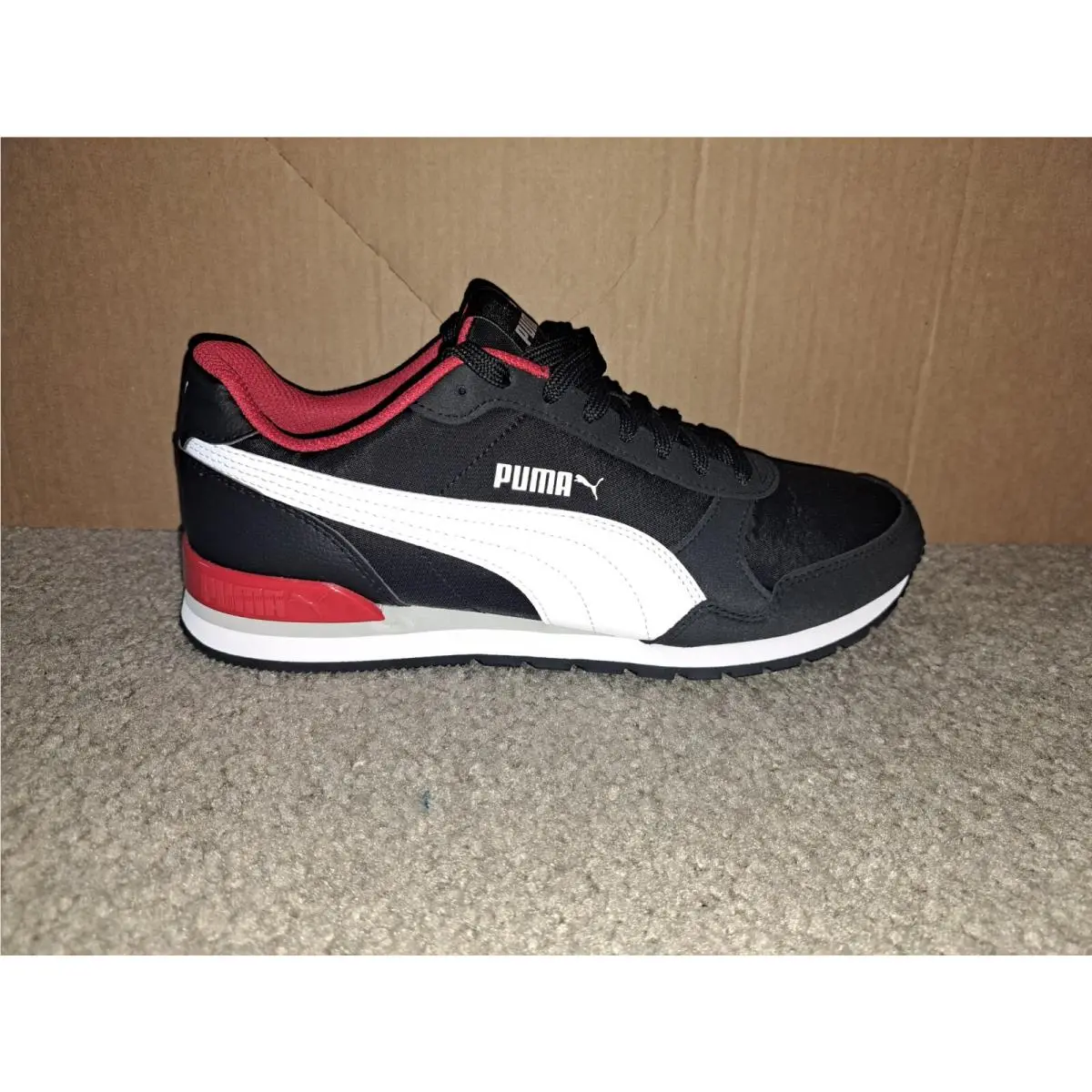 Puma shoes - PUMA ST Runner - Runner - 365277-08 - Black 1