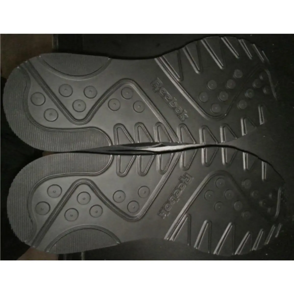 Reebok shoes - Reebok Classic - Classic - 100033377 - Black 3