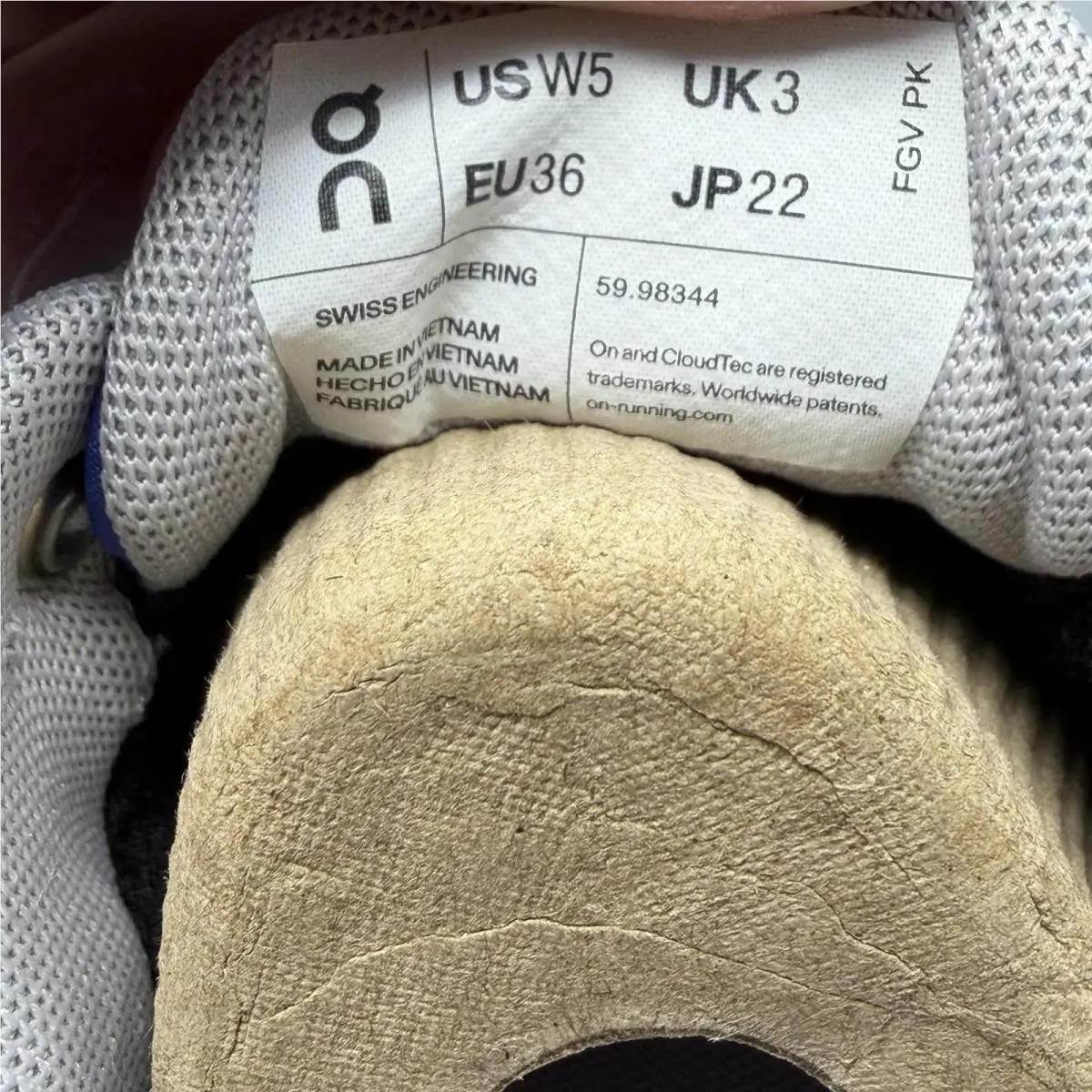 On-Running shoes - On Cloud 5 Waterproof - Cloud Waterproof - 5998344 - Cobalt/Glacier (UPC: 7630419159179) 10
