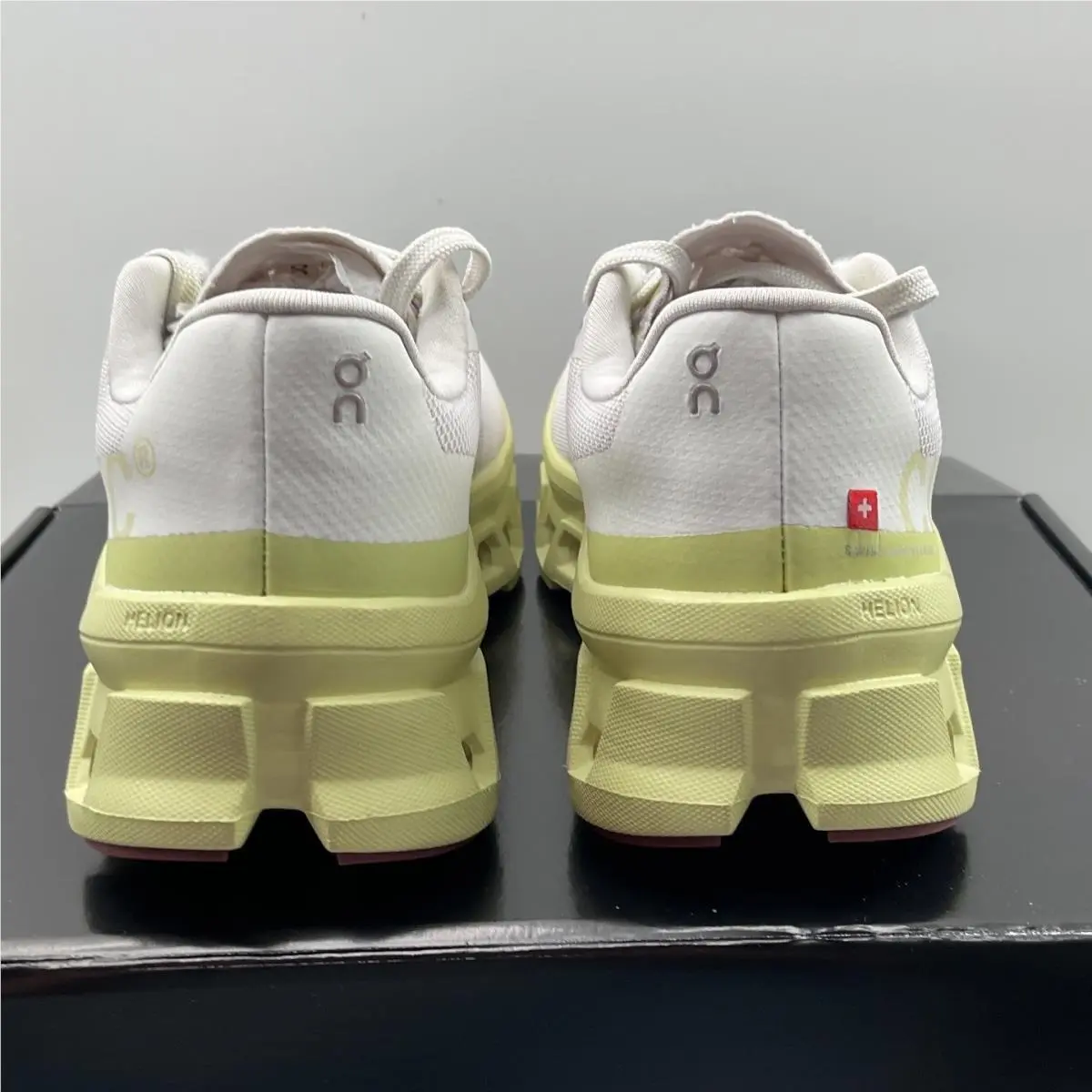 On-Running shoes - On Running Cloudmonster - Cloudmster - Multicolor 2