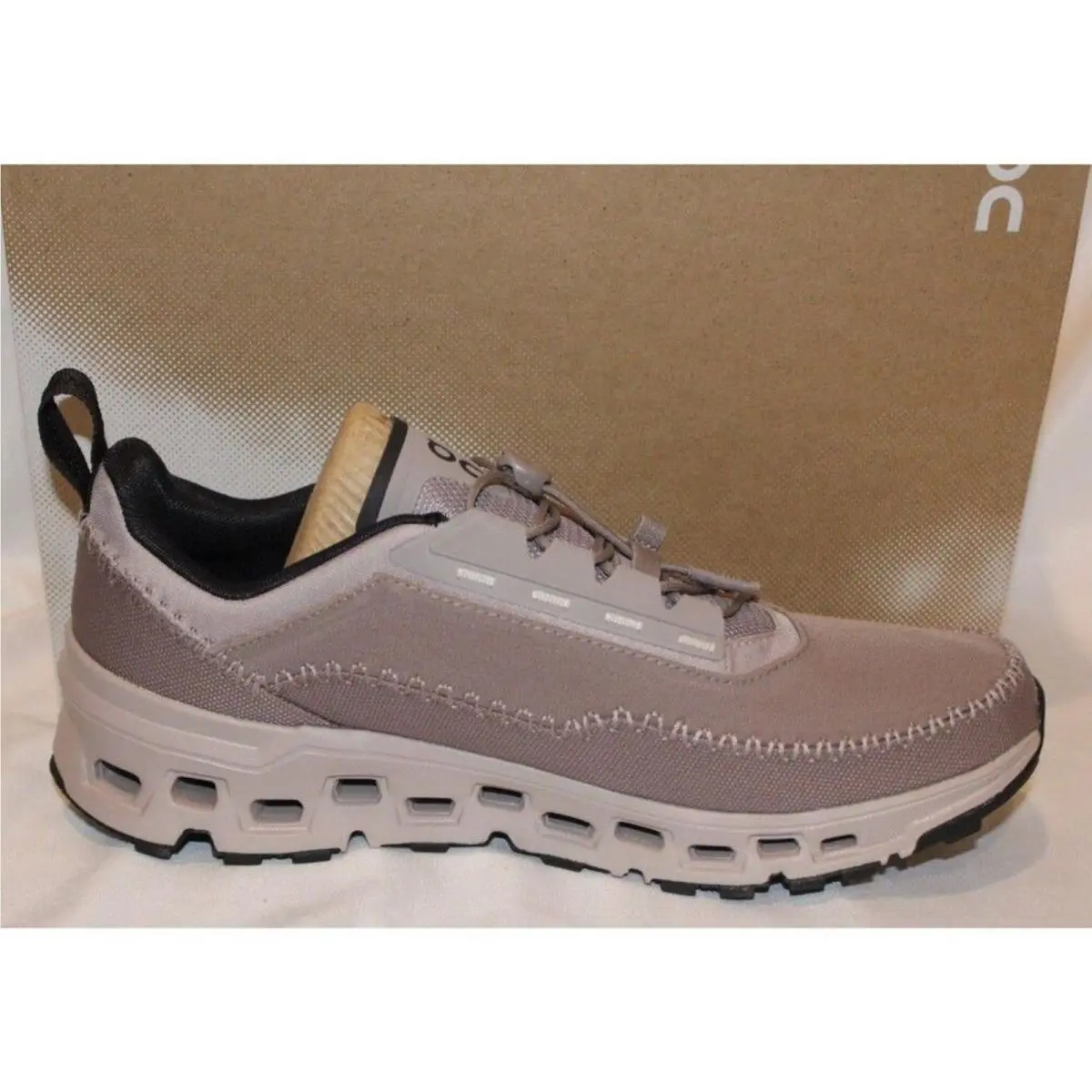On-Running shoes - Gray 4