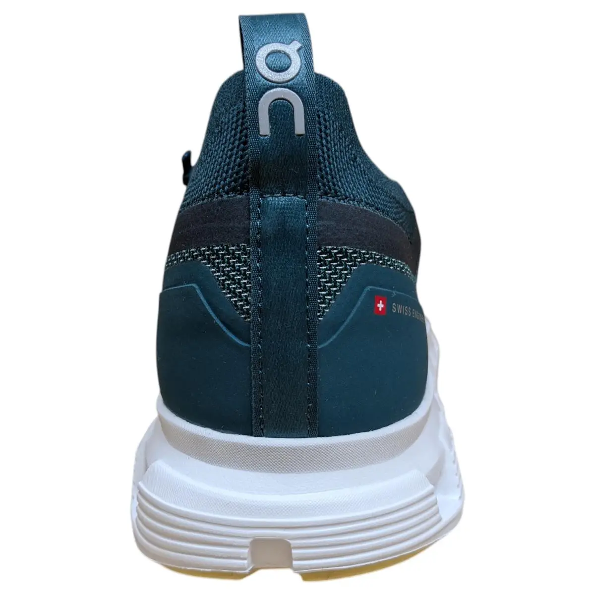 On-Running shoes - On Cloud 6 Versa - Cloud Versa - Green (UPC: 7615537405759) 2