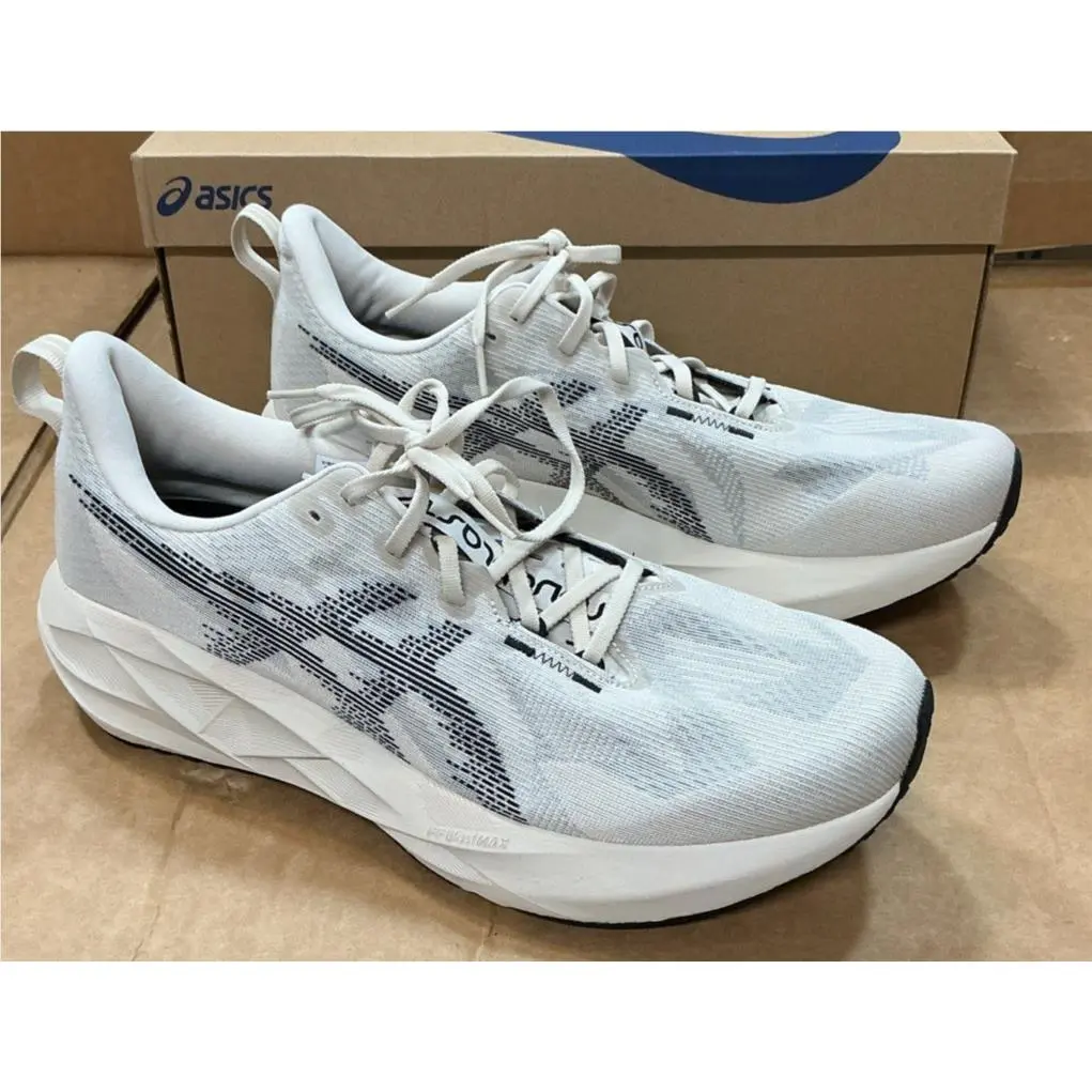 Asics shoes - Novablast 5 - Novablast - 1011B974250 - Oatmeal/Black 1